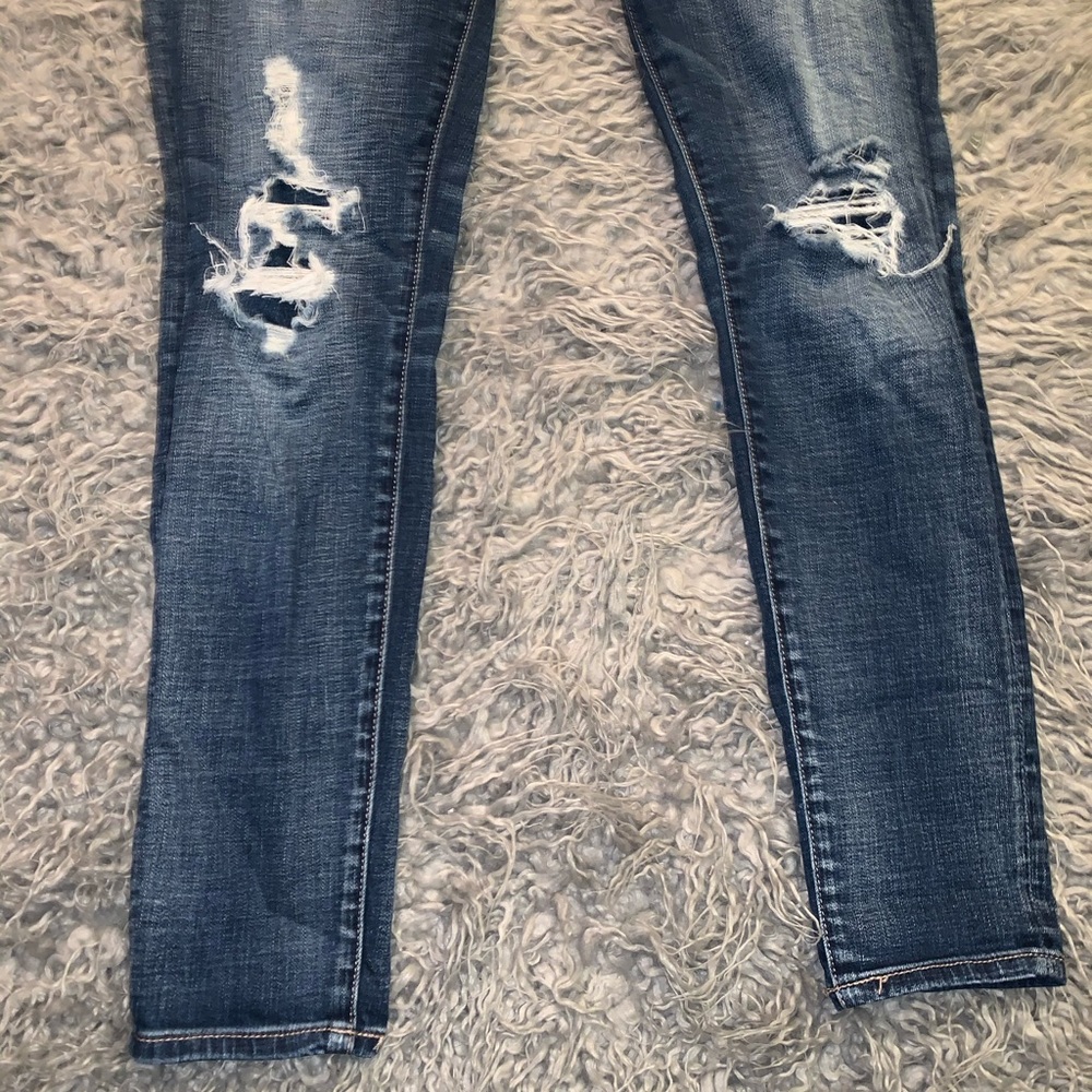 American Eagle Distressed Patch Jeans - image 3